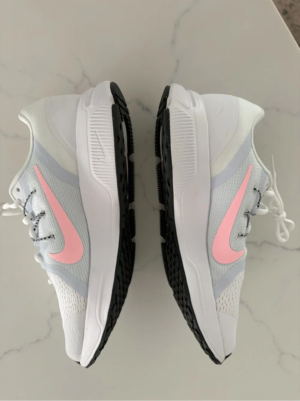 Nike size 10 Women’s Nike Zoom Span 3 Shoes For White/Pink New no tag.